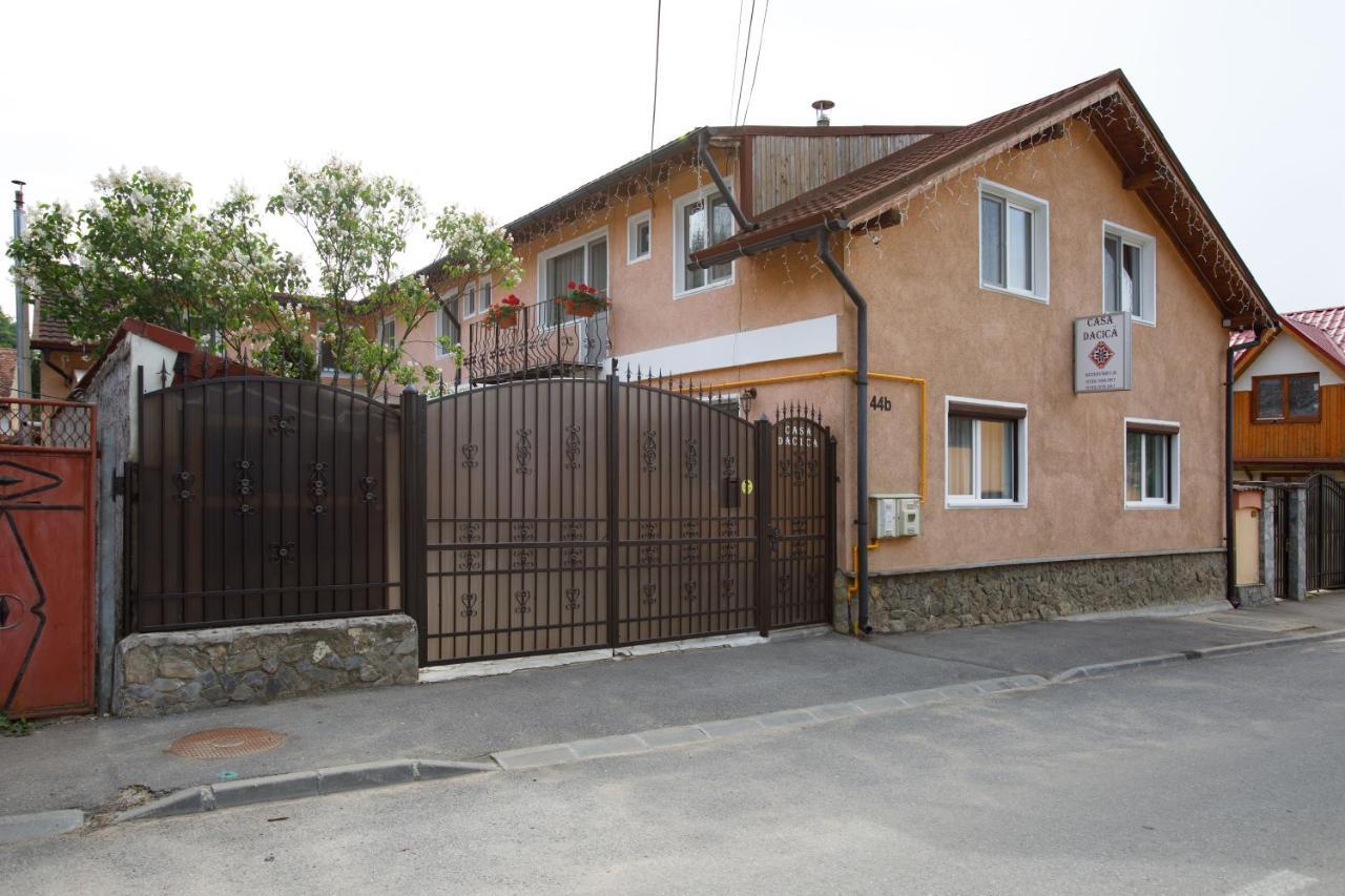 Casa Dacica Hotell Rîşnov Exteriör bild